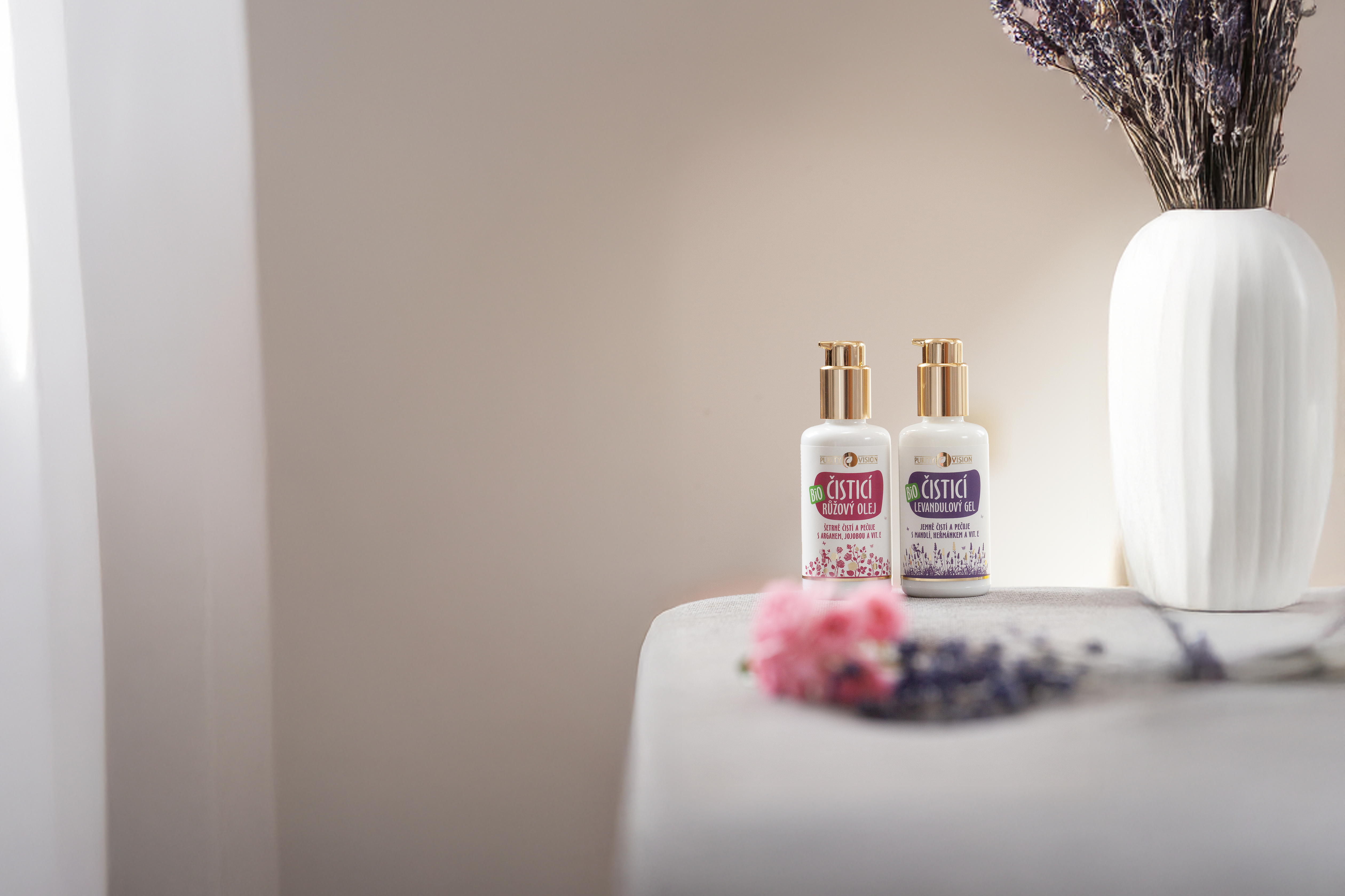 The secret to healthy, glowing skin? The key lies in proper cleansing.